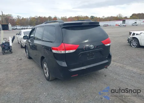2014 Toyota Sienna Le V6 8 Passenger from USA, damaged, VIN 5TDKK3DC7ES457885
